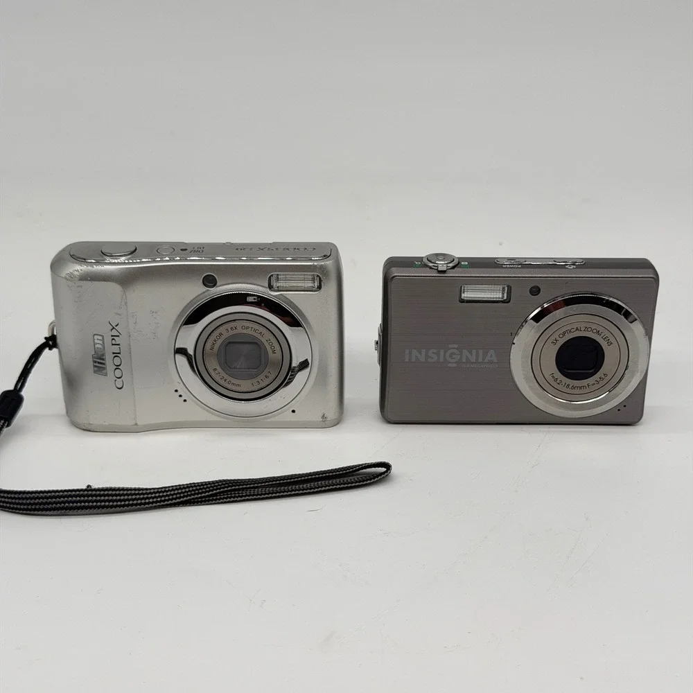 Nikon battery door